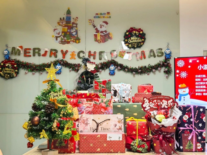 圣诞温情守护，惊喜暖心来袭——品源东莞分公司“天使行动”上演冬日最美礼物
